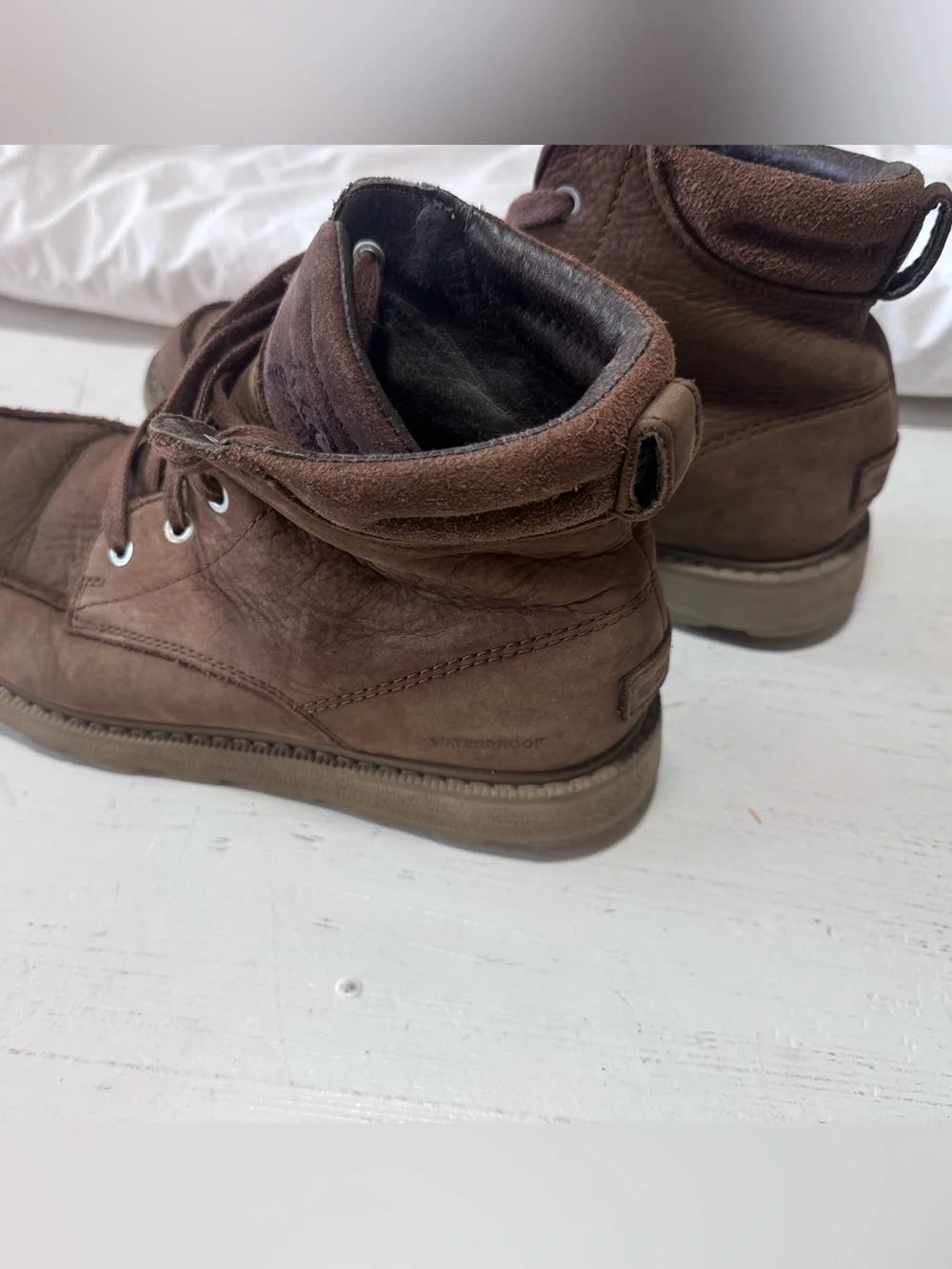 Sorel Men's Dark Brown Leather Chukka Boots